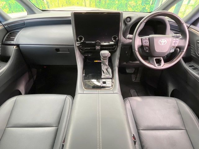 Mazda Bongo front view