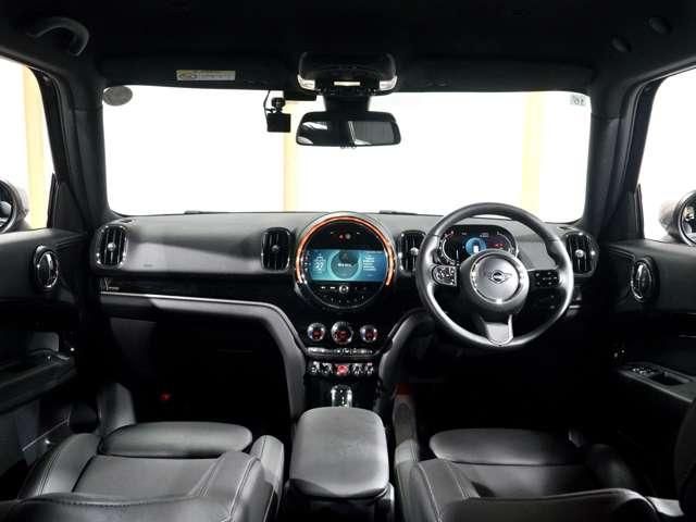 Mazda Bongo rear view