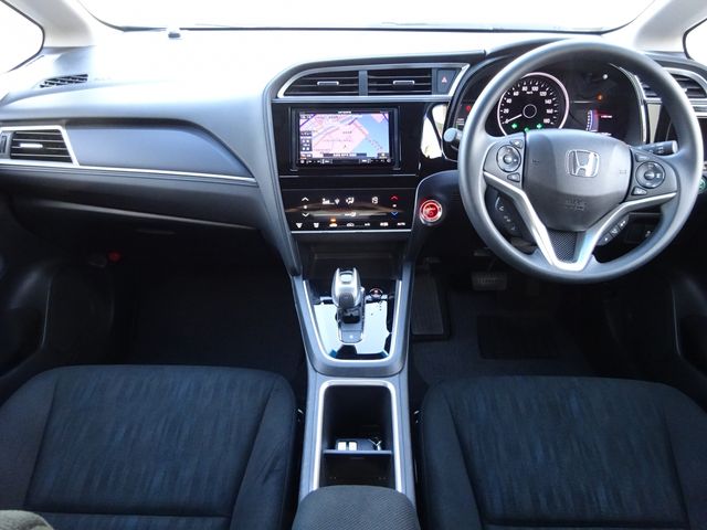Mazda Bongo front view