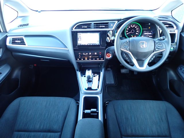 Mazda Bongo front view
