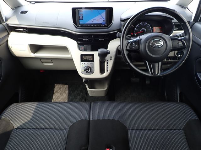 Mazda Bongo front view