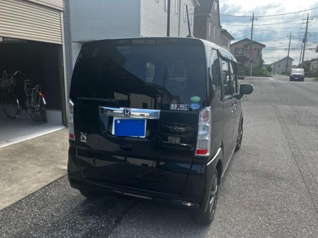 Mazda Bongo front view