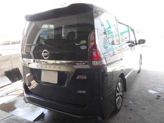 Mazda Bongo rear view