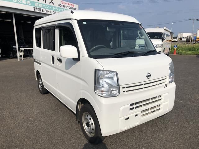 Mazda Bongo rear view