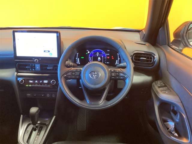 Mazda Bongo front view
