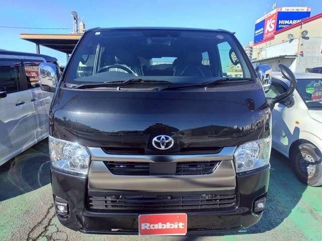 Mazda Bongo front view