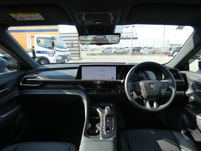 Mazda Bongo front view