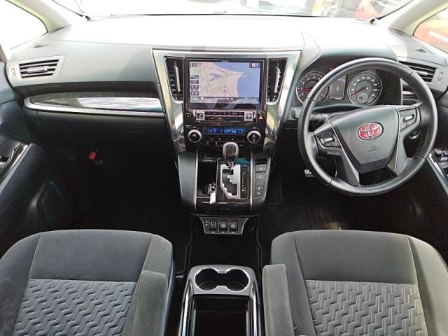 Mazda Bongo rear view