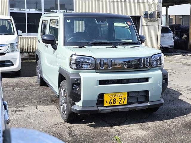 Mazda Bongo front view