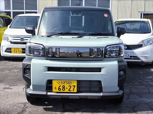 Mazda Bongo rear view