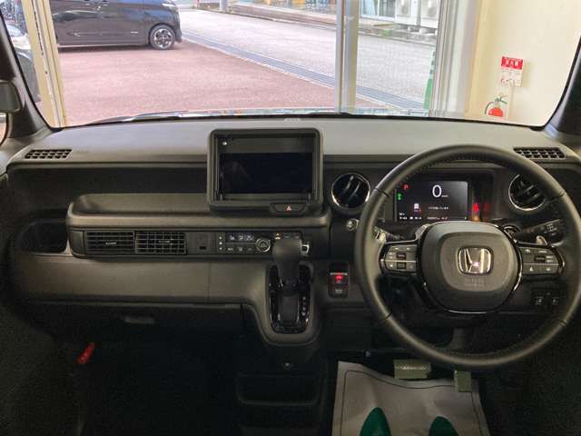 Mazda Bongo front view