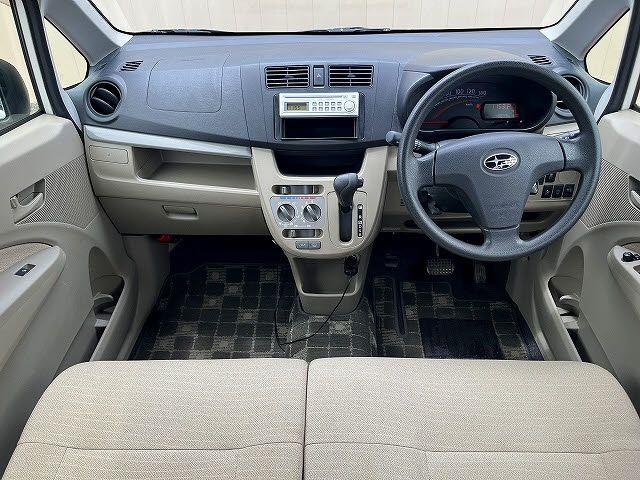 Mazda Bongo front view