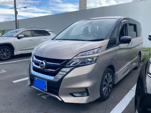 Mazda Bongo front view