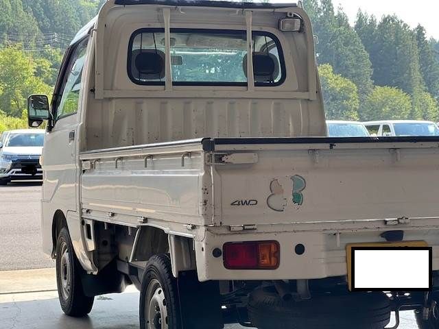 Mazda Bongo rear view