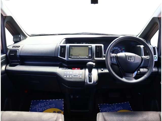 Mazda Bongo front view