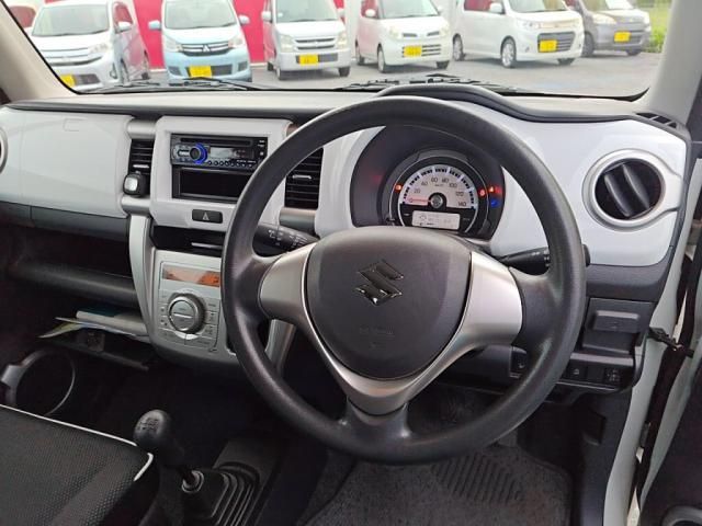 Mazda Bongo rear view