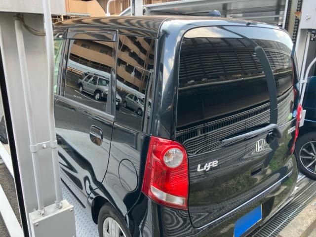Mazda Bongo rear view