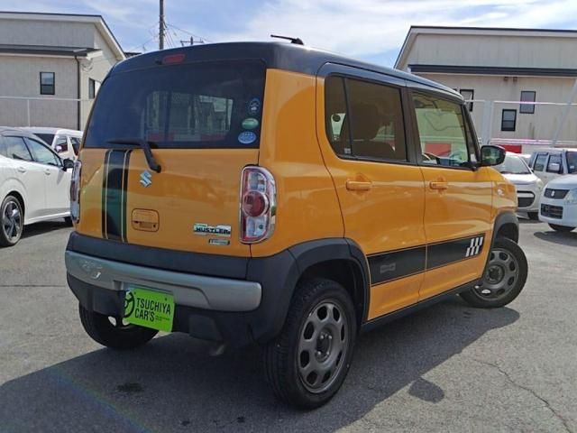 Mazda Bongo front view