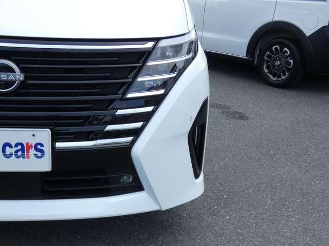 Mazda Bongo front view