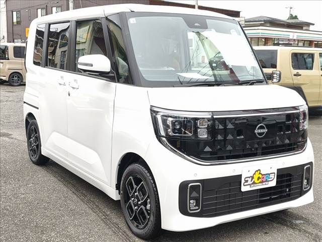 Mazda Bongo rear view