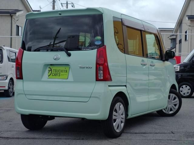 Mazda Bongo front view