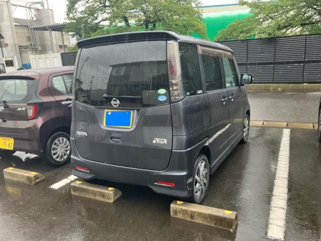 Mazda Bongo rear view