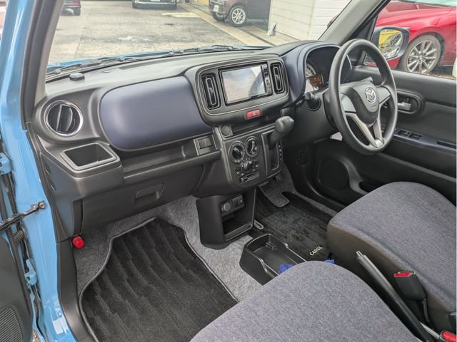 Mazda Bongo rear view