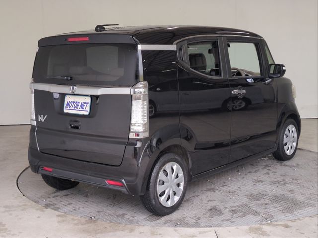 Mazda Bongo front view