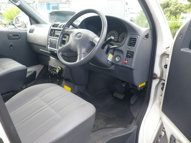 Mazda Bongo rear view