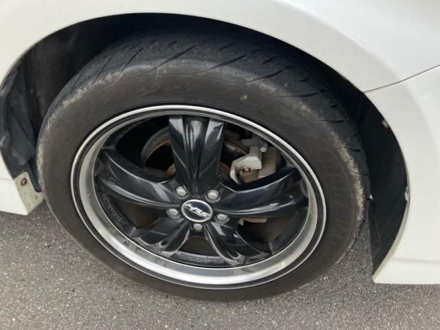 Mazda Bongo front view