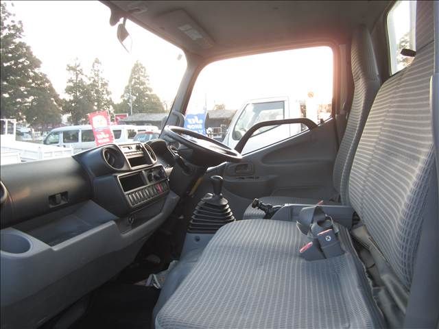 Mazda Bongo front view