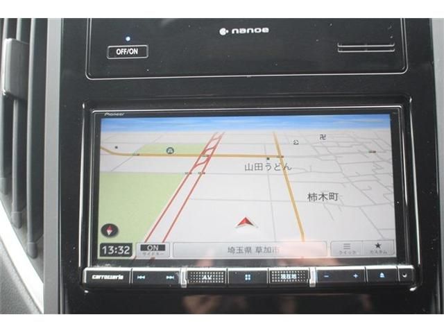 Mazda Bongo front view