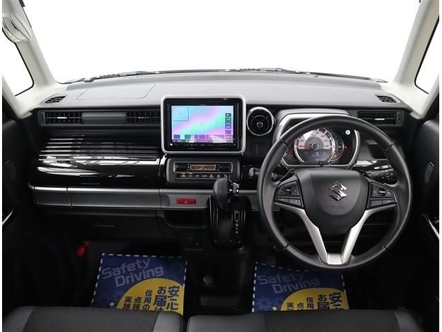 Mazda Bongo front view