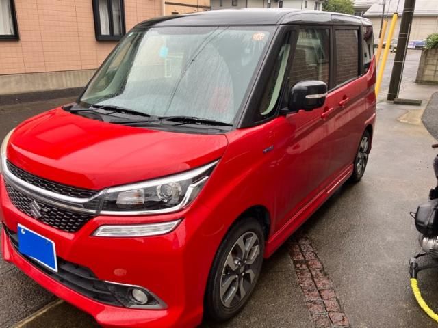 Mazda Bongo front view