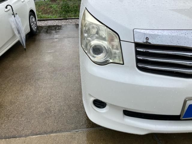 Mazda Bongo front view