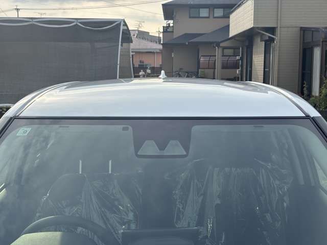 Mazda Bongo front view