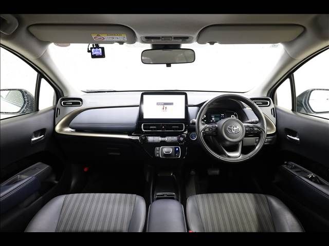 Mazda Bongo rear view