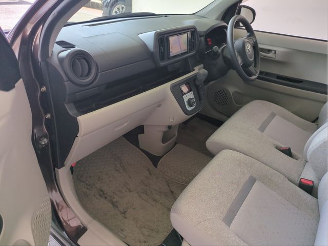 Mazda Bongo rear view