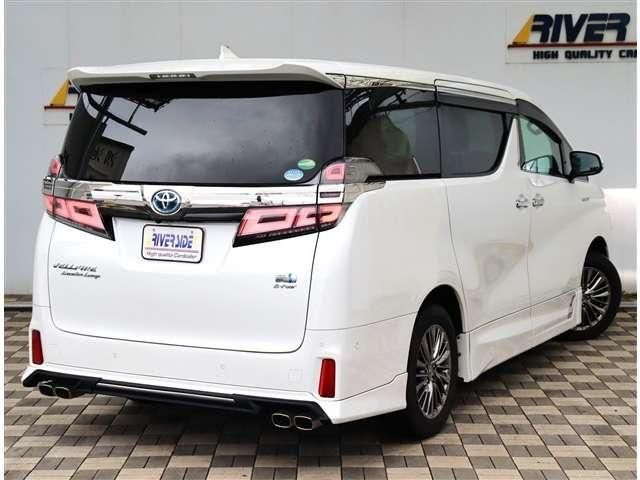 Mazda Bongo rear view
