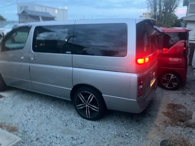 Mazda Bongo front view