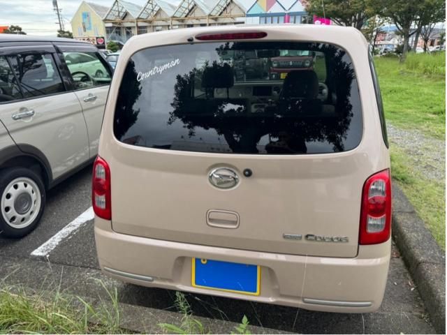 Mazda Bongo rear view