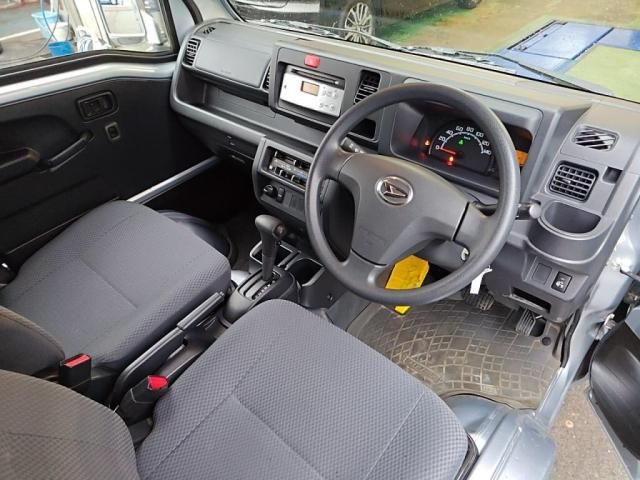 Mazda Bongo rear view