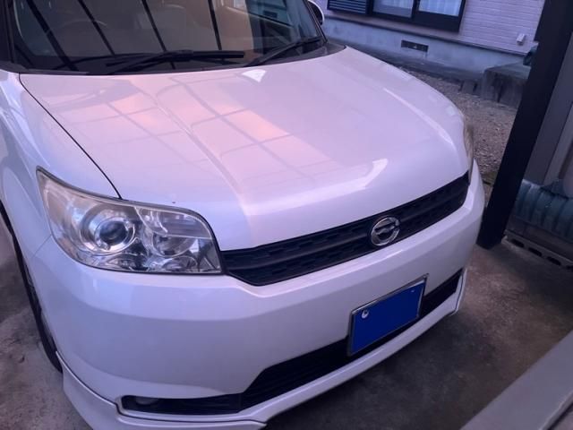 Mazda Bongo front view