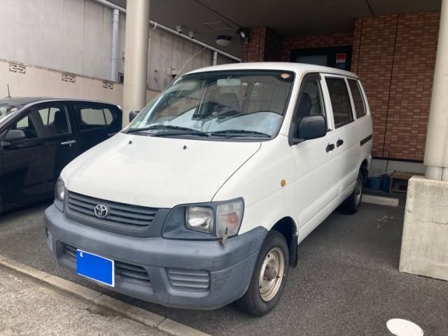 Mazda Bongo front view