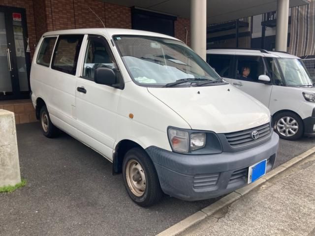 Mazda Bongo rear view
