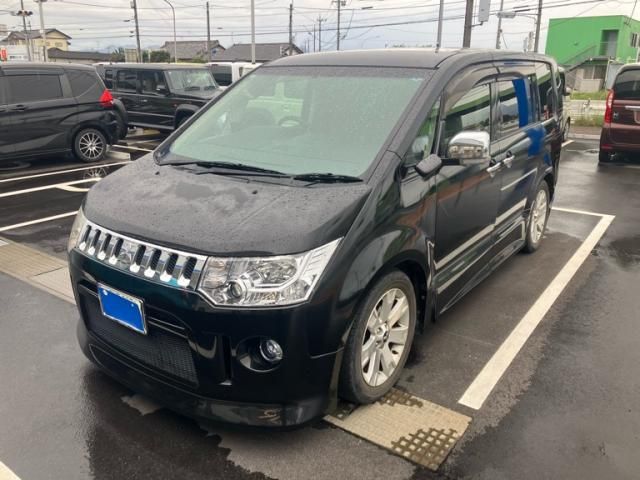 2011 Mazda Bongo Van