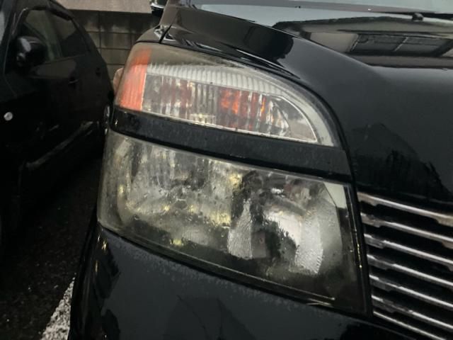 Mazda Bongo rear view
