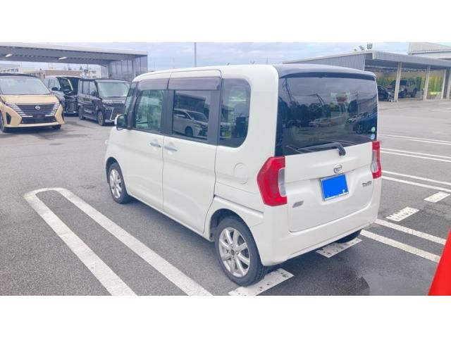Mazda Bongo rear view