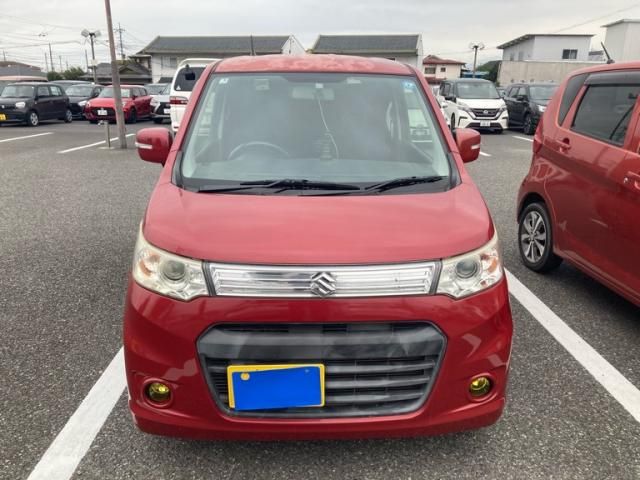 Mazda Bongo front view