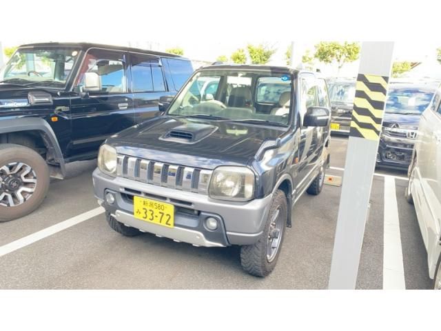 Mazda Bongo front view